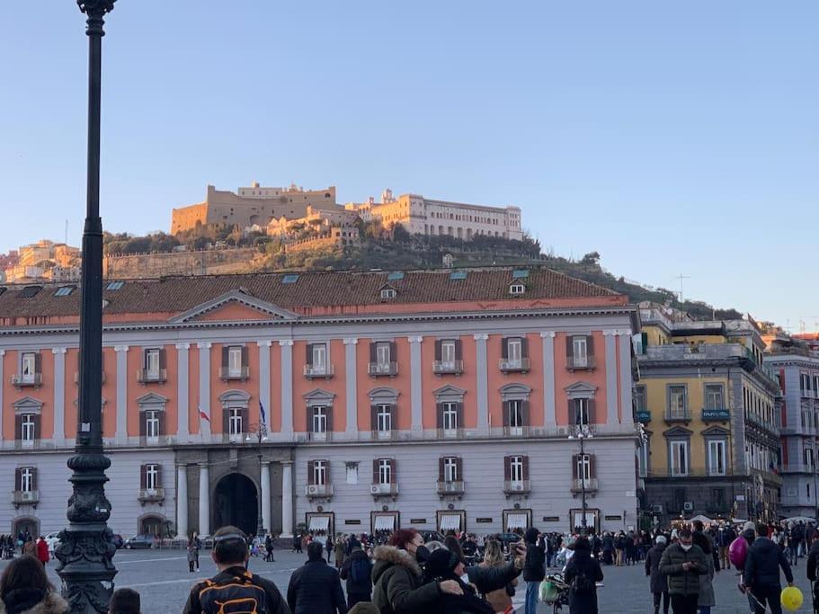나폴리 Casa Via Toledo. Centralissima E Vicina Al Porto 아파트 외부 사진